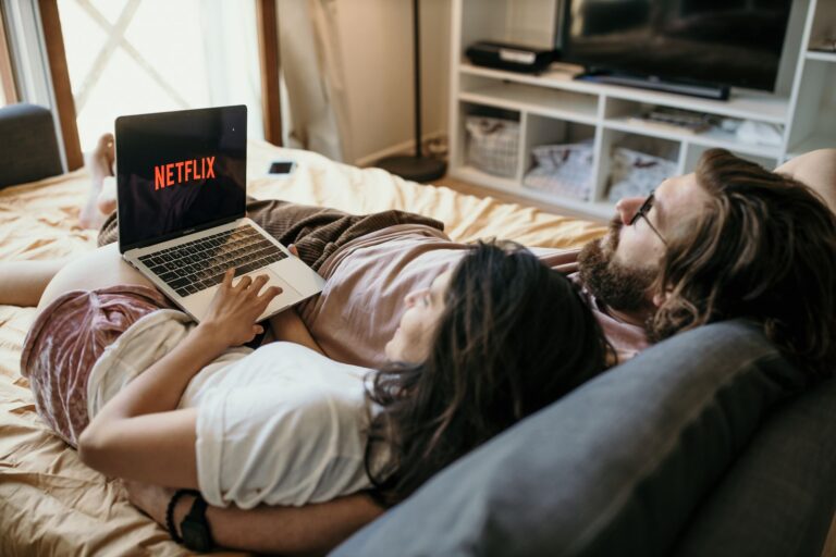 “Brace Yourself for an Ad Avalanche”: Netflix’s Cheapest Tier Just Got Personal with Ads, and Users Are in Uproar