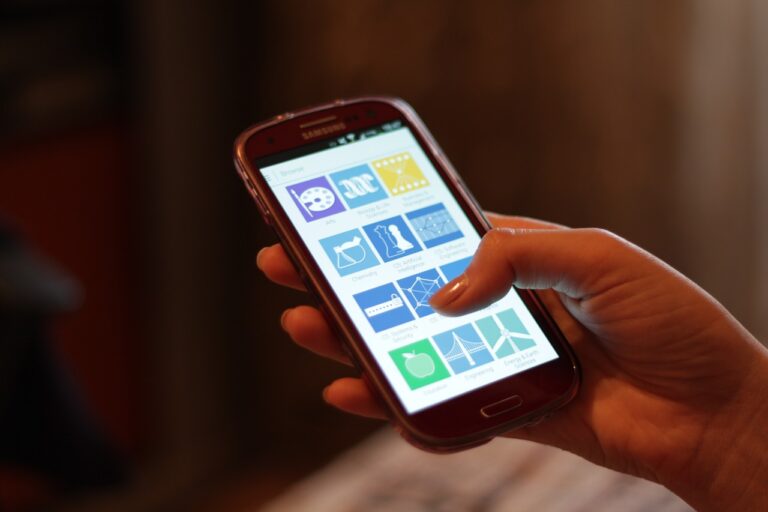 How mobile technology is reshaping communication today