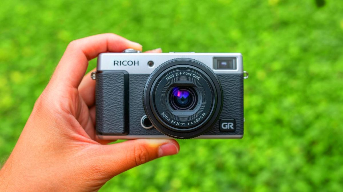 “Lightning Strikes Fear”: Groundbreaking Camera Innovations Set to Redefine Photography Forever
