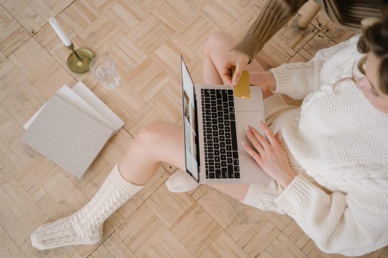 The importance of user reviews in tech shopping