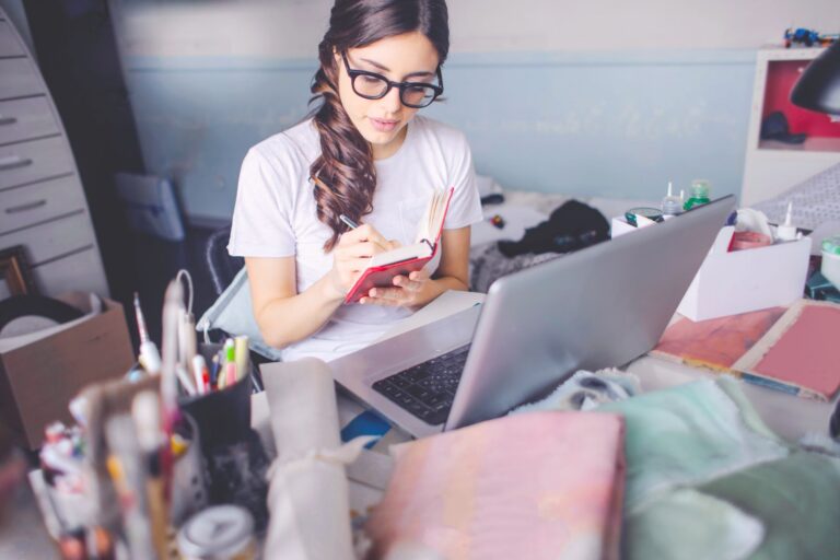 Top educational apps for learning new skills in 2025