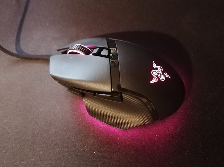 Razer’s Basilisk V4 Pro upgrades its tilt wheel and battery